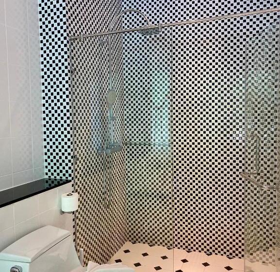 آپارتمان 1 خوابه, Grand Kamala Falls C3 12 Condo 2 Br Pool Access