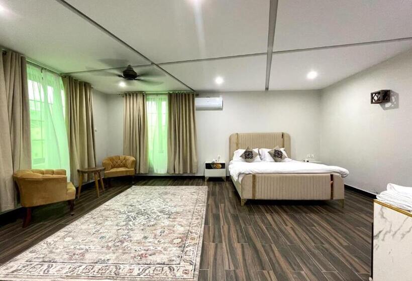 اتاق سوپریور با تخت بزرگ, Harriot Skardu