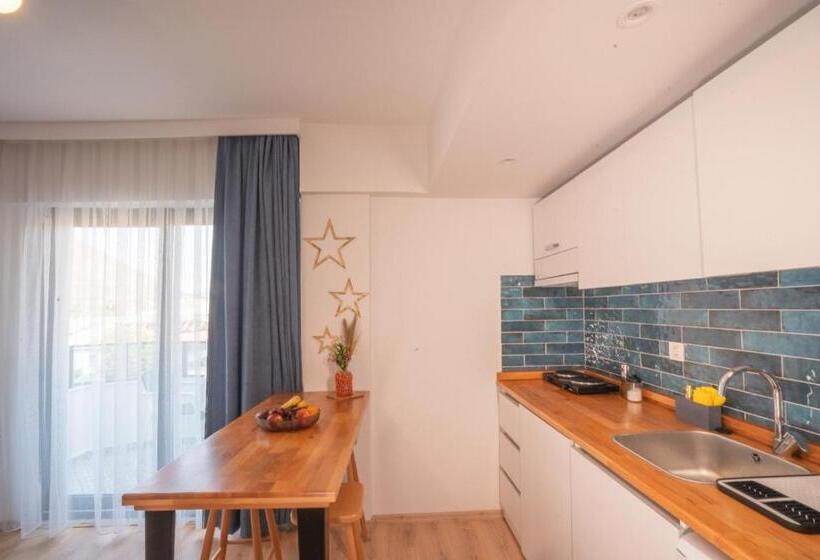 Triple Room Sea View, İçmeler Apart Dream