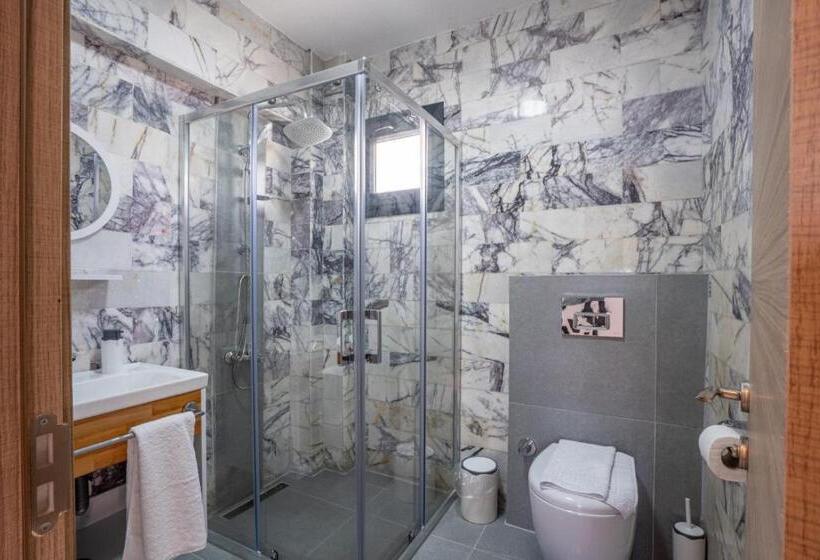 Triple Room Sea View, İçmeler Apart Dream