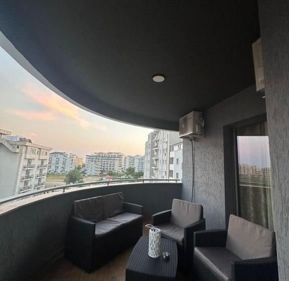 آپارتمان 1 خوابه با تراس, Apartments In Zaharia Residence