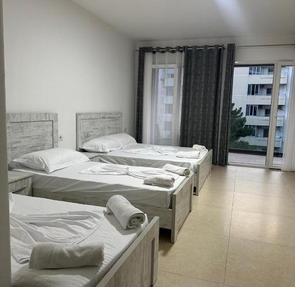 آپارتمان 1 خوابه با چشم‌انداز, Apartments In Zaharia Residence