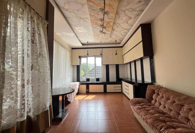ویلای 1 خوابه, Villa Zahira & House 2