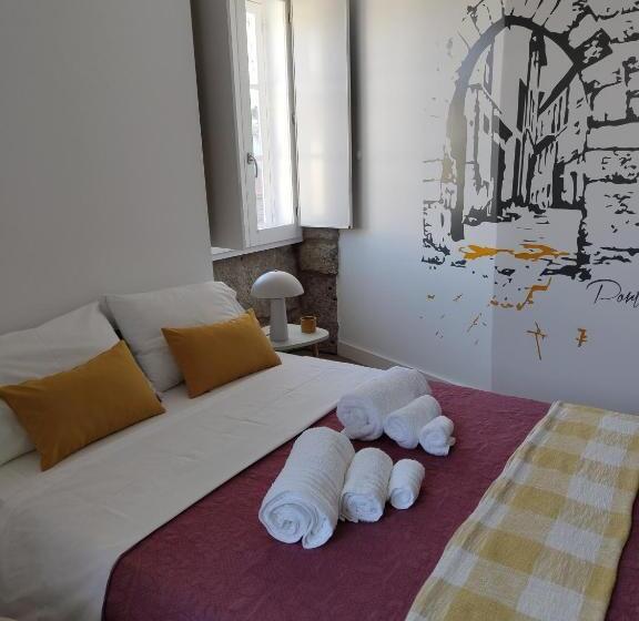سوییت, Urbe Sanchina   Hostel & Suites