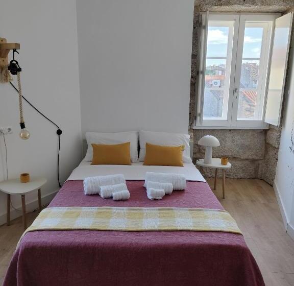 سوییت, Urbe Sanchina   Hostel & Suites