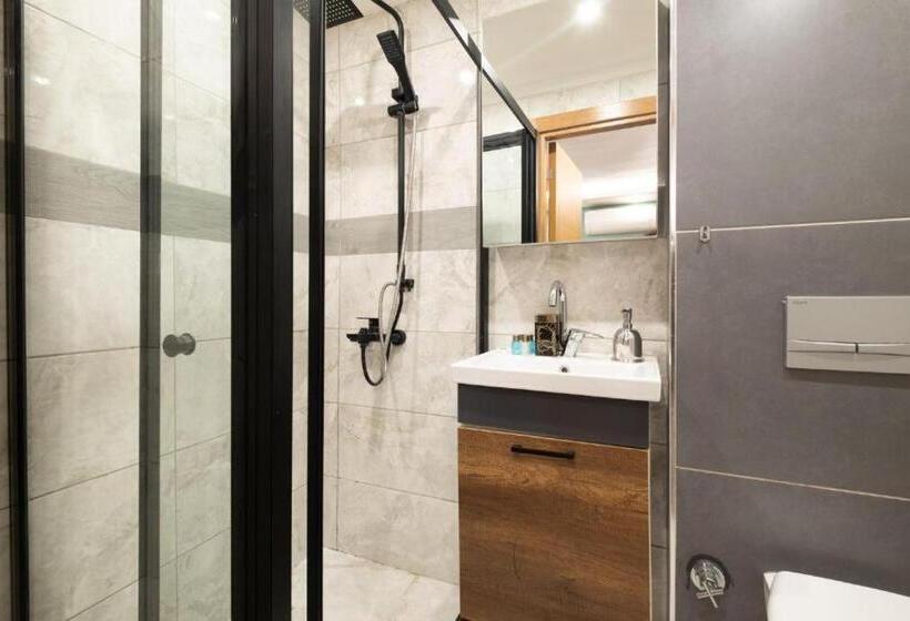 اتاق استاندارد سه نفره, Ortaköy İstanbul Hotel&suites