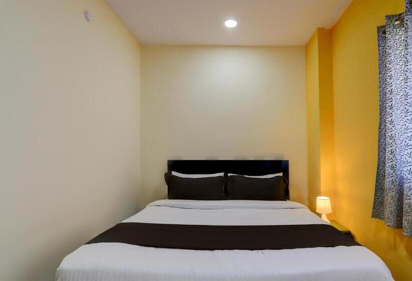 スタンダードルーム, Oyo Dolphin Inn Residency