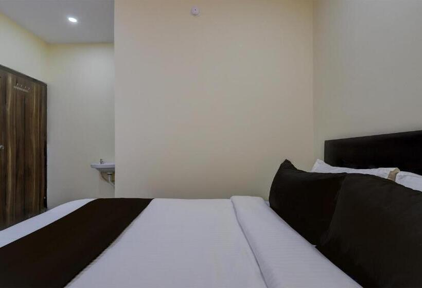 スタンダードルーム, Oyo Dolphin Inn Residency