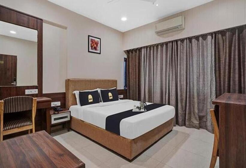 اتاق لوکس, Raajpath, Vadodara
