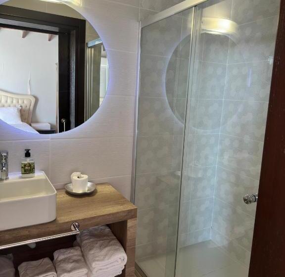 اتاق استاندارد با بالکن, Miray Guest House Boutique