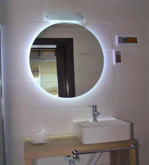 استودیوی استاندارد, Miray Guest House Boutique