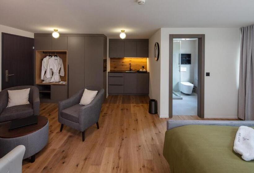 デラックススタジオ, Berg & Berg Hotel Und Apartments   Kerns
