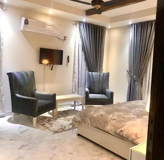 اتاق لوکس, Dazzy Dream Guest House