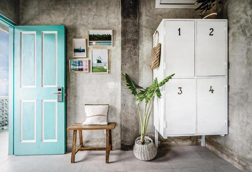 اتاق استاندارد, Good Mantra Studio