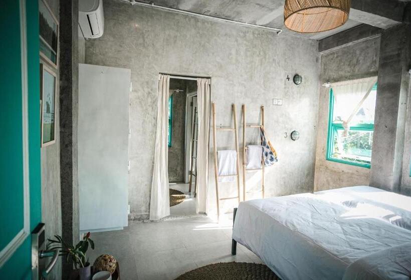 اتاق استاندارد, Good Mantra Studio
