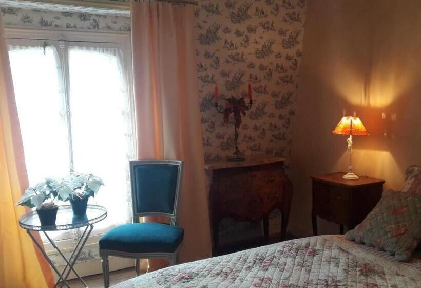 2 Bedroom Apartment with Views, Jardin Et Hotel Particulier