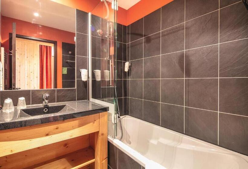 اتاق استاندارد سه تخته با بالکن, Hôtel Les Menuires Les Bruyères