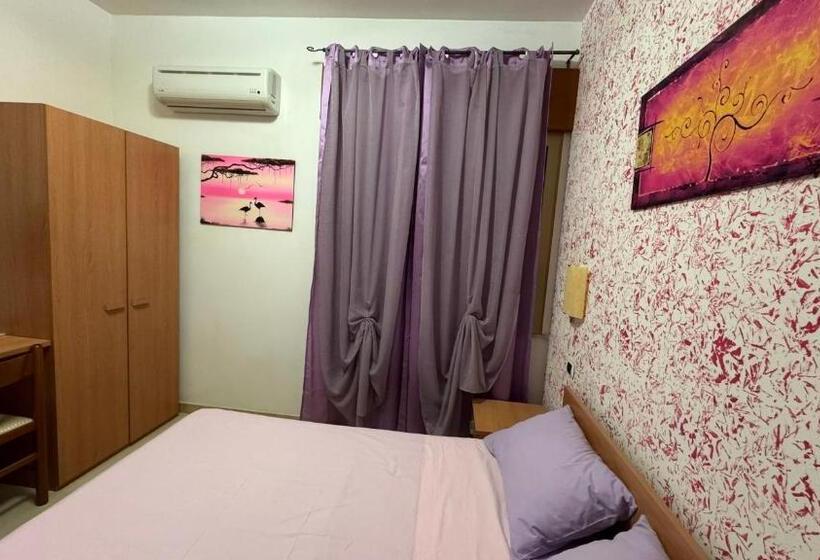 اتاق استاندارد, B&b Casa La Dolce Vita