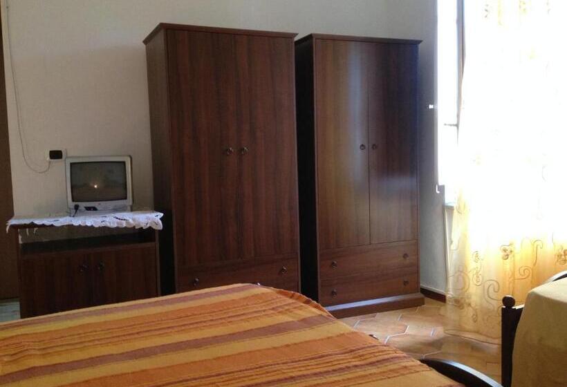 اتاق استاندارد, Agriturismo La Calabrisella