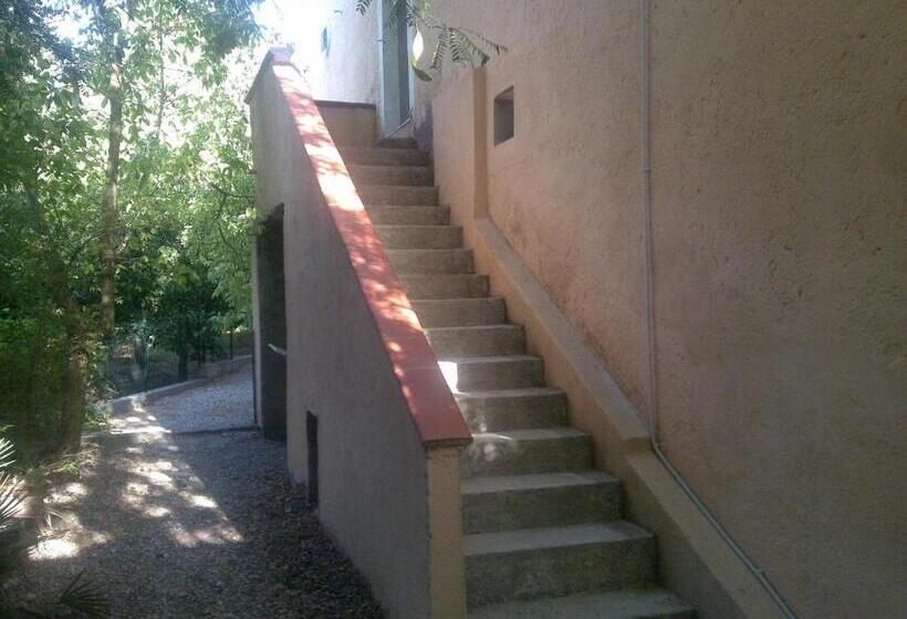 اتاق استاندارد چهار تخته, Agriturismo La Calabrisella