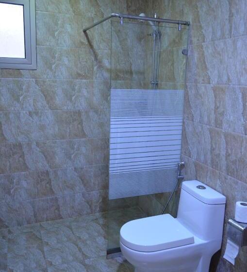 استودیوی استاندارد, Open Hotel Alolaya