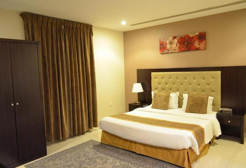 استودیوی استاندارد, Open Hotel Alolaya