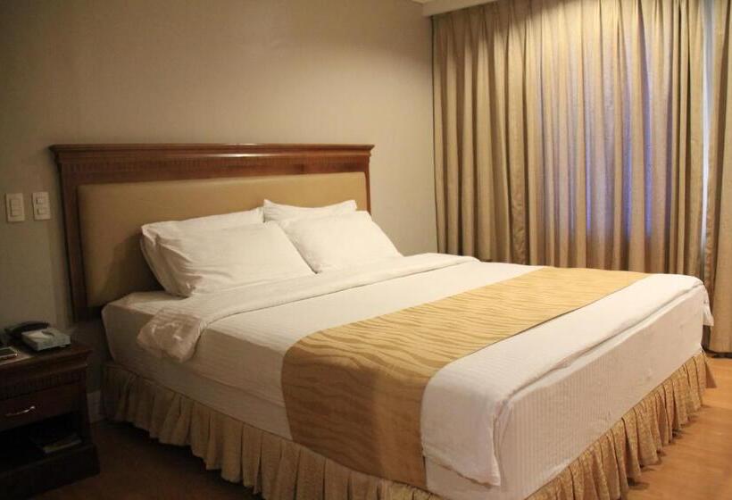اتاق لوکس با تخت بزرگ, Savannah Resort