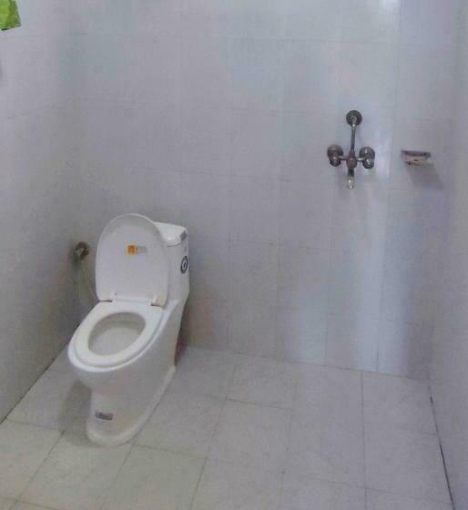 Standard Triple Room with Terrace, Rhino Land, Sauraha