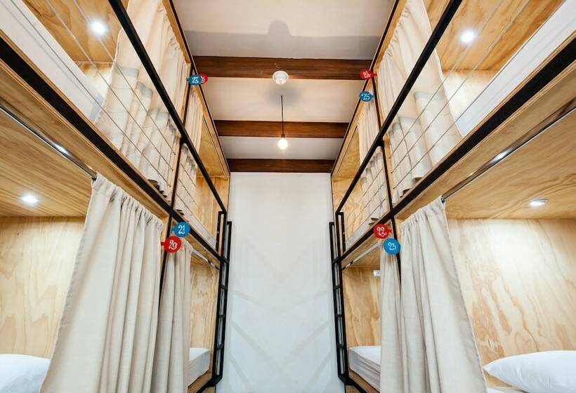تختخواب در اتاق مشترک, Capital Hostel De Ciudad