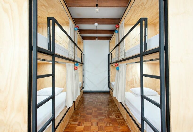 تختخواب در اتاق مشترک, Capital Hostel De Ciudad