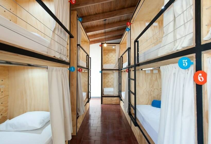 تختخواب در اتاق مشترک, Capital Hostel De Ciudad