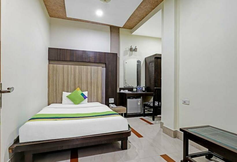 اتاق اکونومی, Treebo Apollo