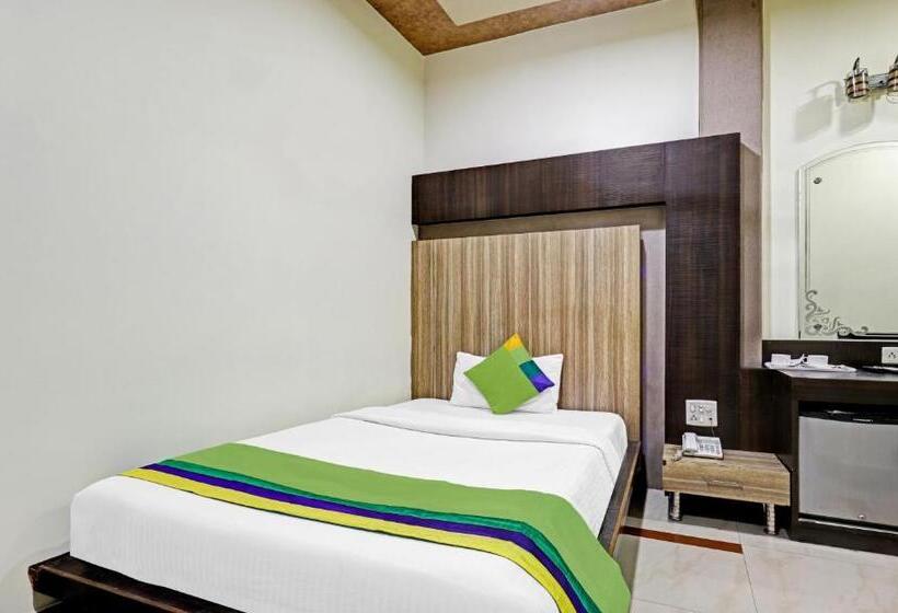 اتاق اکونومی, Treebo Apollo