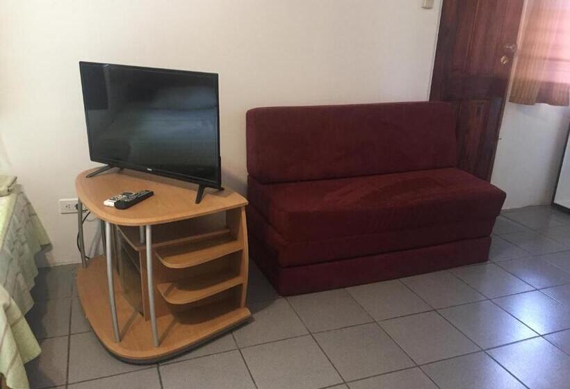 Economy Quadruple Room, Villa Prats