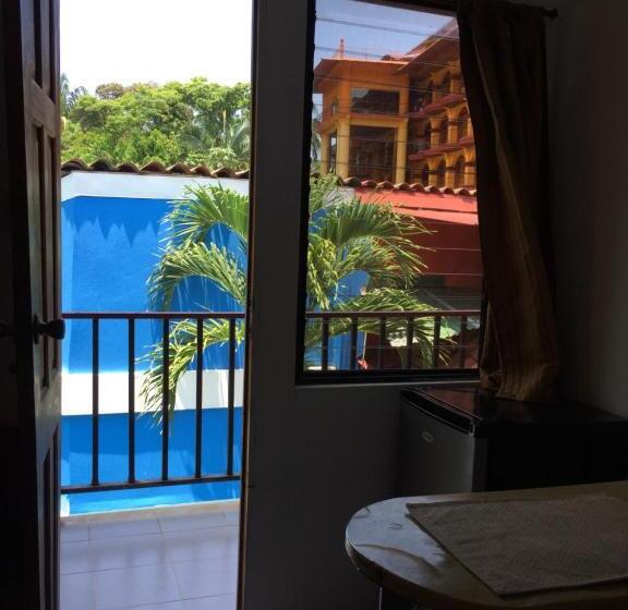 Economy Quadruple Room, Villa Prats
