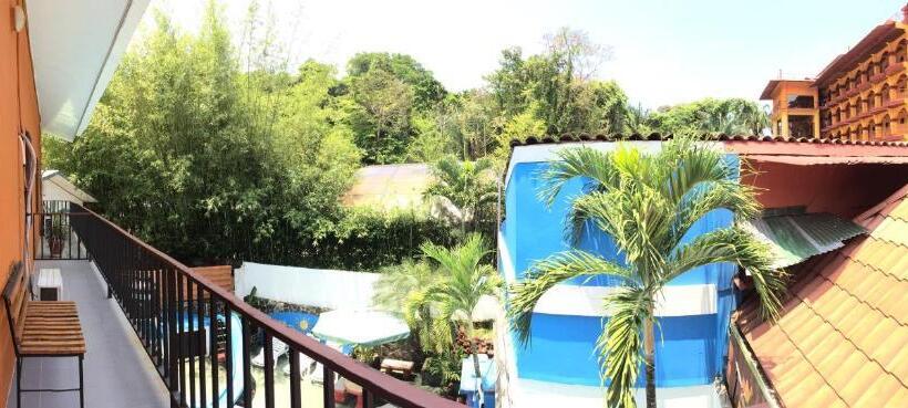 Economy Quadruple Room, Villa Prats