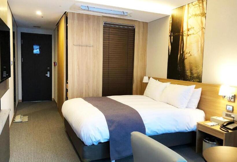 اتاق لوکس با چشم‌انداز شهر, Utop Ubless Hotel Jeju