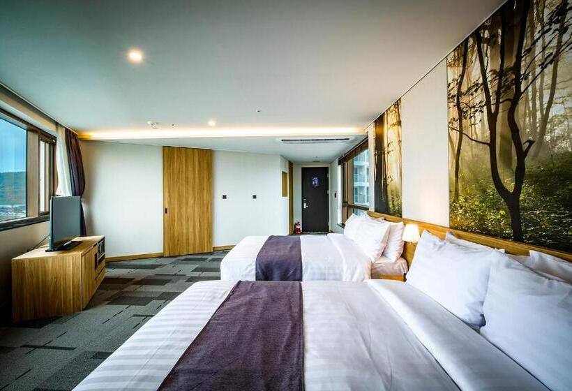 اتاق خانوادگی, Utop Ubless Hotel Jeju