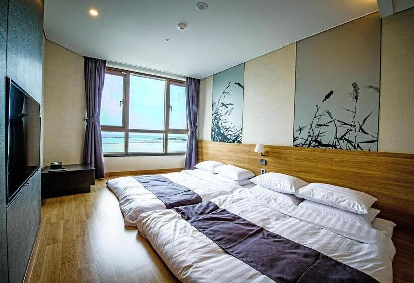 اتاق لوکس با چشم‌انداز دریا, Utop Ubless Hotel Jeju