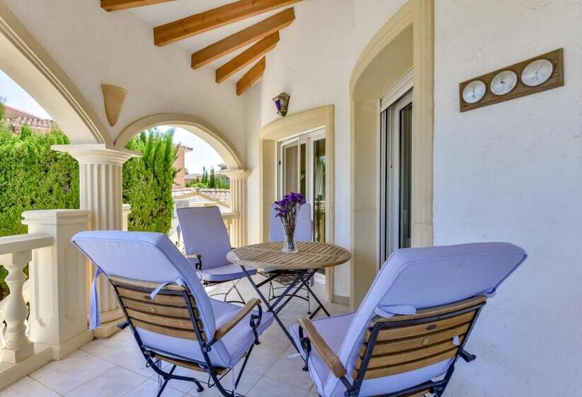 Дом 4 Спальни, Villa Fortuna   Apartamentos у Estudios Para Vacaciones Con Piscina Común, Calpe