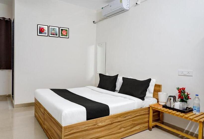اتاق کلاسیک سه تخته, Super Hotel O Arusai Inn