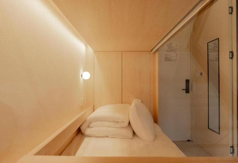 اتاق استاندارد با بالکن, Hi Cozy International Youth Hostel East Nanjing Road & The Bund   Free Coffee And Gym