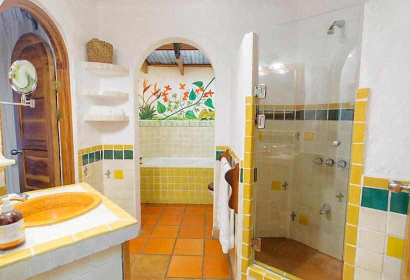 سوییت جونیور, Finca Rosa Blanca Coffee Farm And Inn