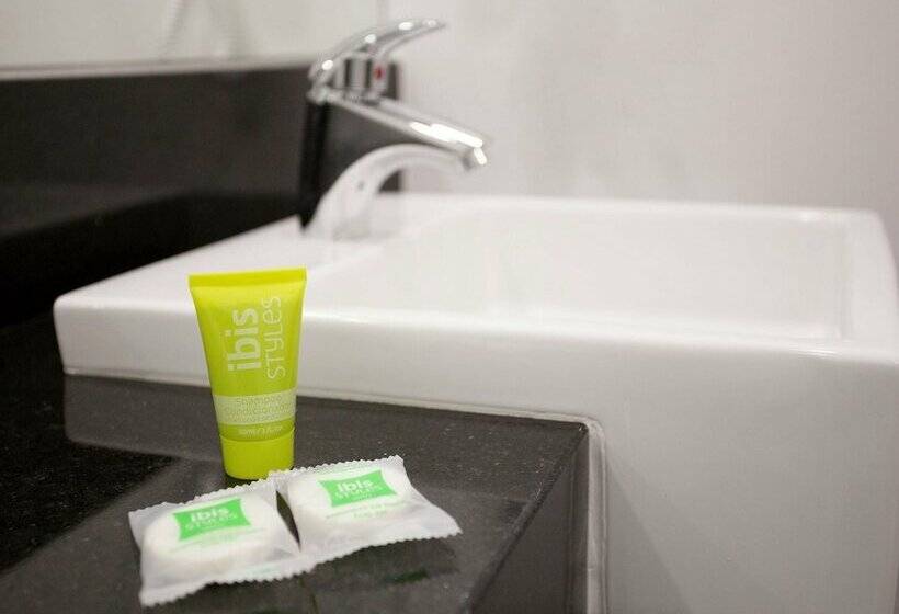 اتاق خانوادگی, Ibis Styles Taubate