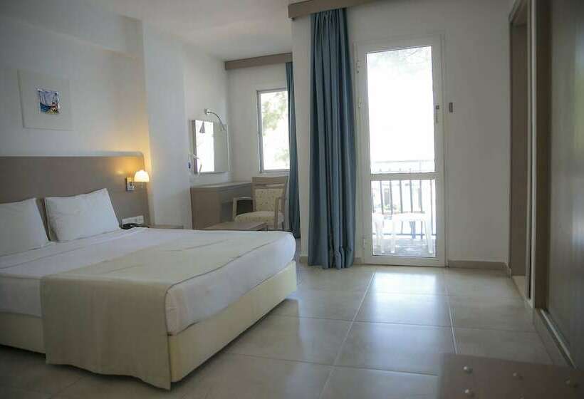 اتاق استاندارد, Bodrum Sea Side Beach Club