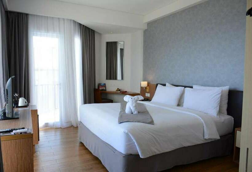 اتاق لوکس با چشم‌انداز باغ, Swissbelinn Luwuk