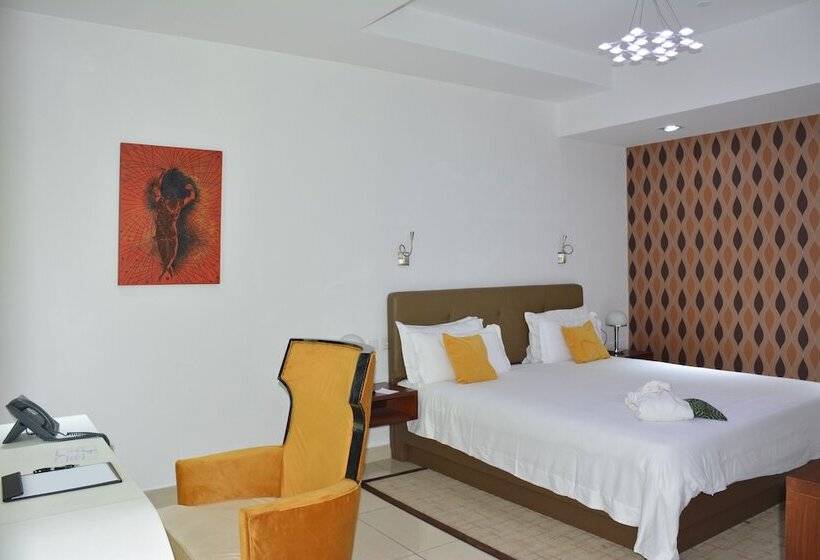سوییت سوپریور, Pefaco Hotel Maya Maya