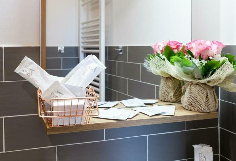 اتاق استاندارد, Regina Bed And Breakfast