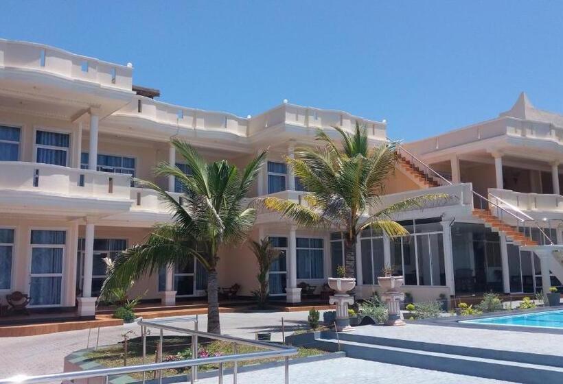آپارتمان 1 خوابه با چشم‌انداز دریا, Bochum Lanka Resort