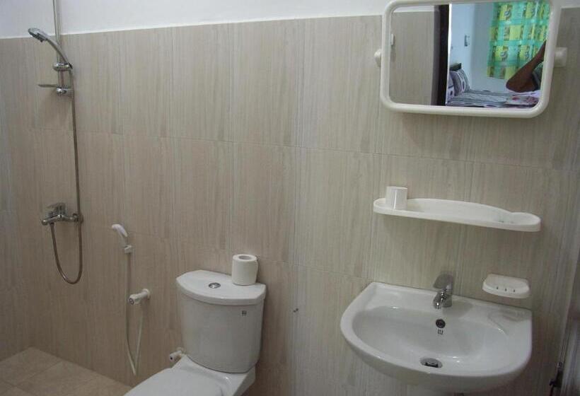 اتاق خانوادگی با چشم‌انداز دریا, Bochum Lanka Resort